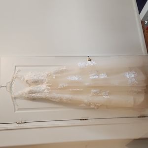 TSbridal wedding dress. New. Off White. Size 6
